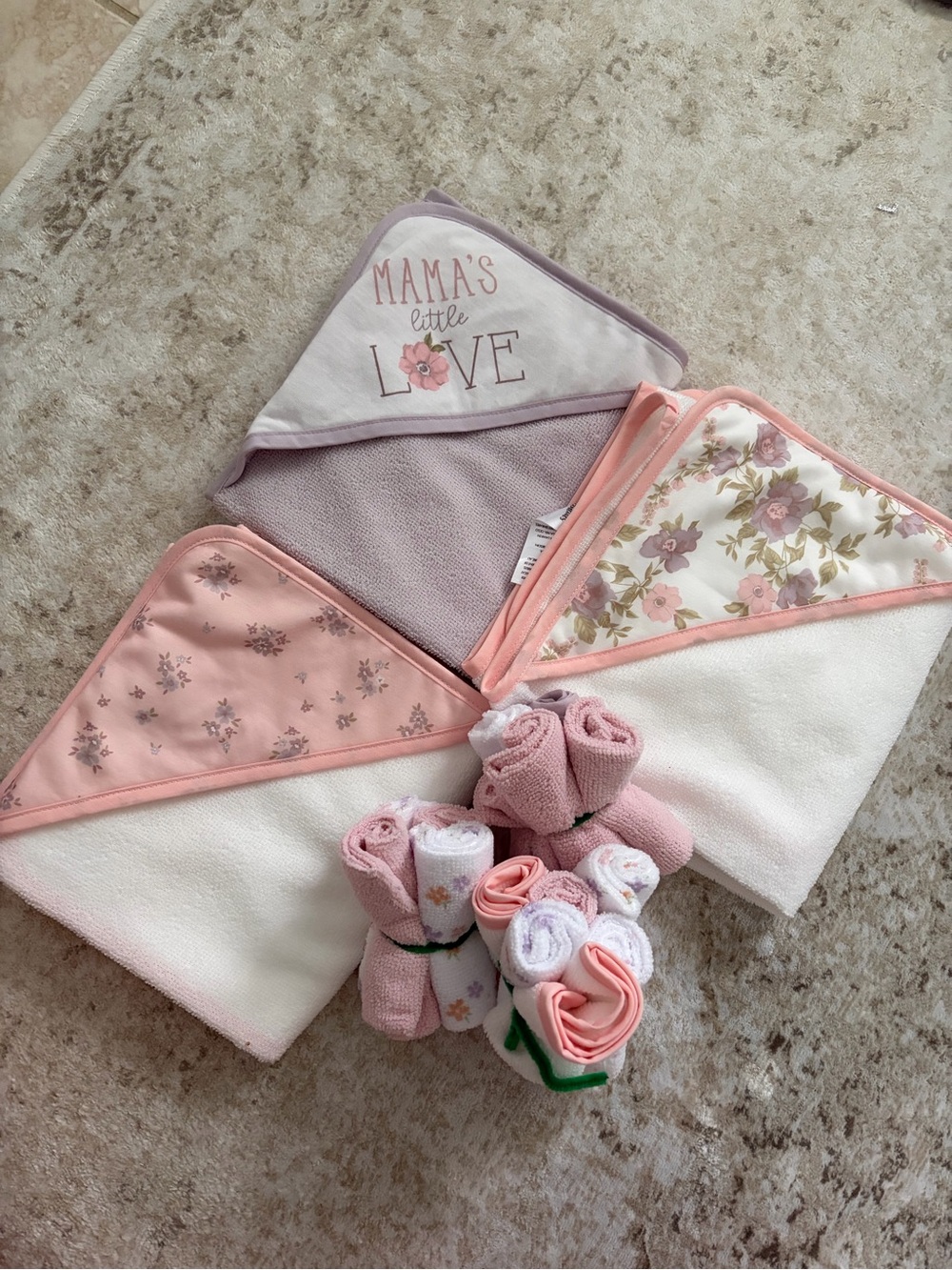 Hooded Towel Set with Washcloths
